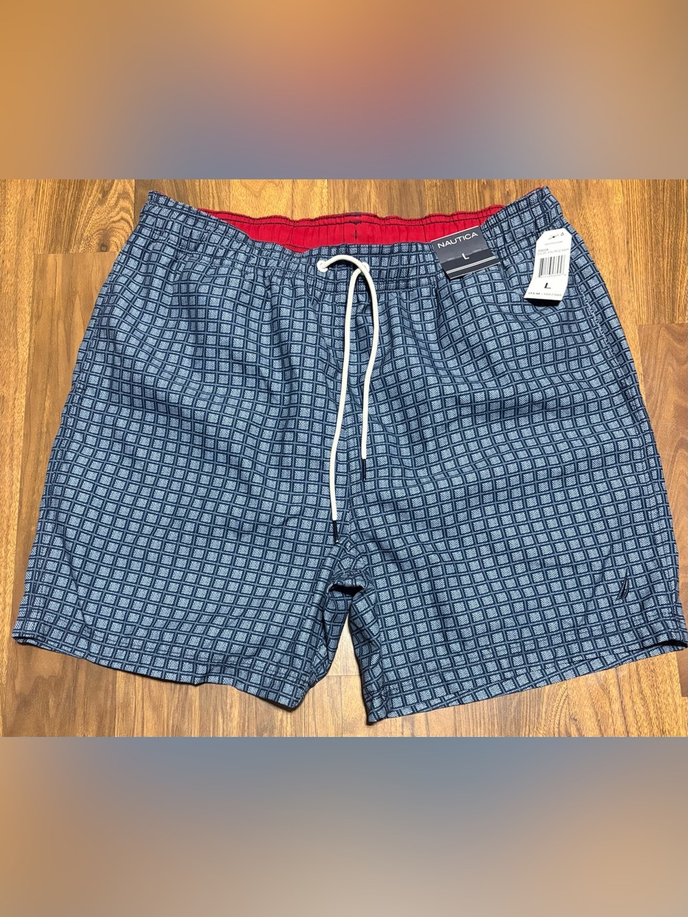 NWT Nautica Mens 6” cube-print Quick Dry Swim Shorts Nautica Blue Size Large